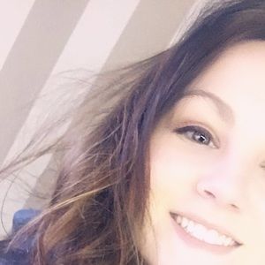 Meet your Posher, Marissa